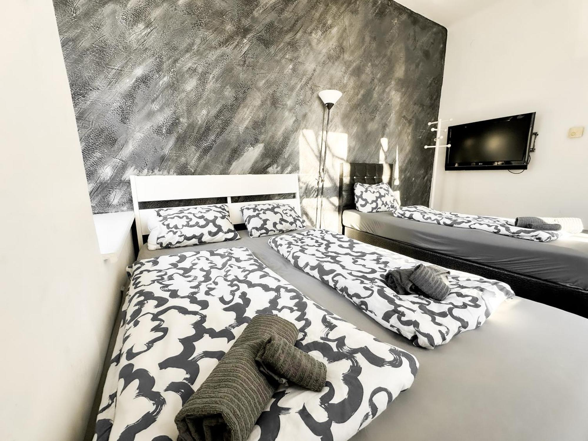 Cozy In Brigittenau Area Mm7 * Vienne